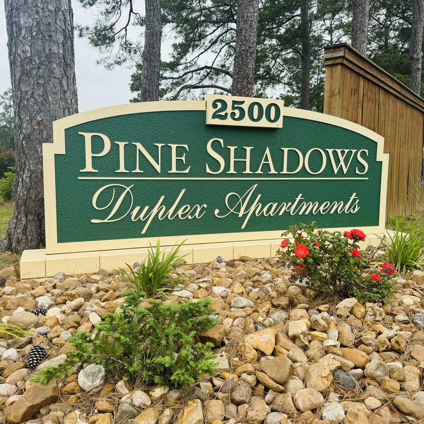 Pine Shadows Duplex Apartments Apartments in Silsbee, TX