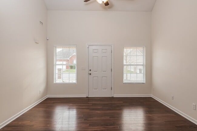 Building Photo - 1640 Antebellum Dr
