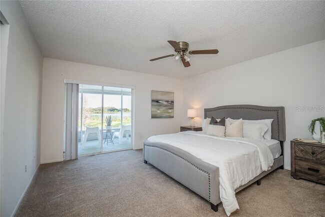 Foto del edificio - 361 Winter Ridge Blvd