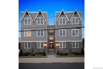 Building Photo - 9 Lafayette Pl