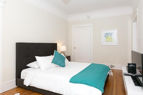 Building Photo - bedroom in San Francisco CA 94109