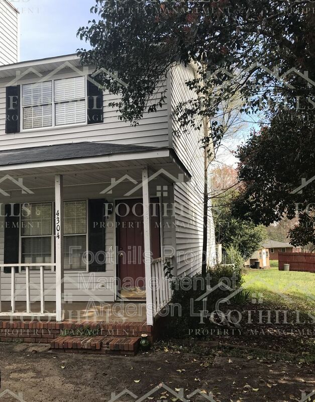 Foto principal - 4304 Lexington Way