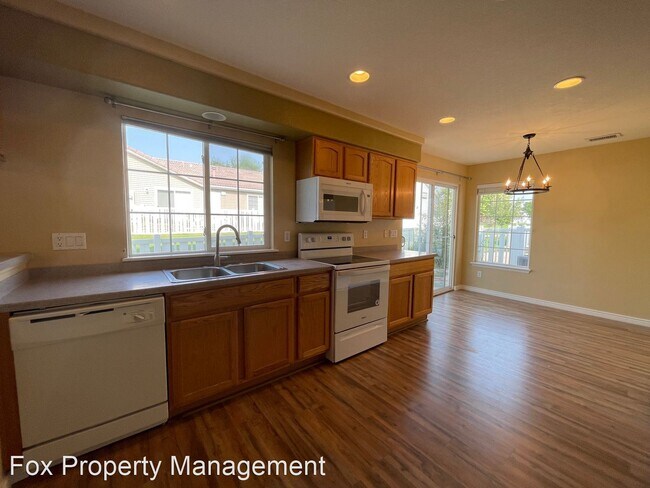 Building Photo - 3 br, 2.5 bath House - 11743 Zenobia Loop
