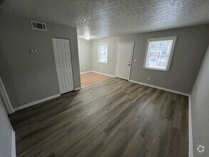 Building Photo - 670 Knox Blvd