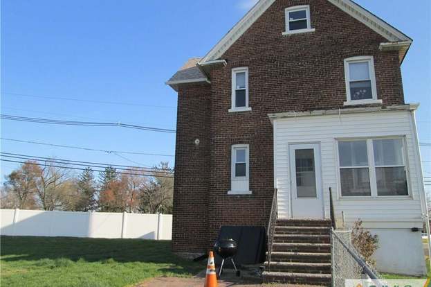 Building Photo - 2773 Woodbridge Ave