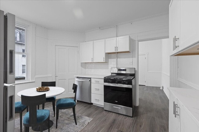 Photo - 3900 Howley St Apartment