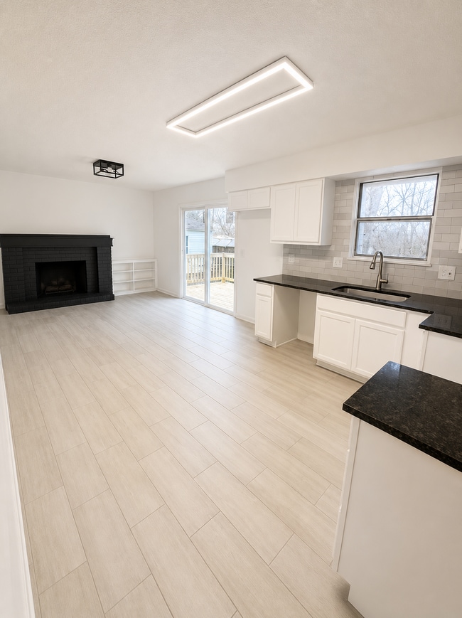 Foto del edificio - 7985 Antioch Rd