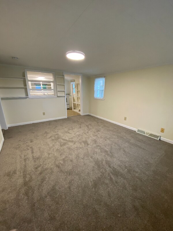 Foto del edificio - 3559 N Three Mile Rd