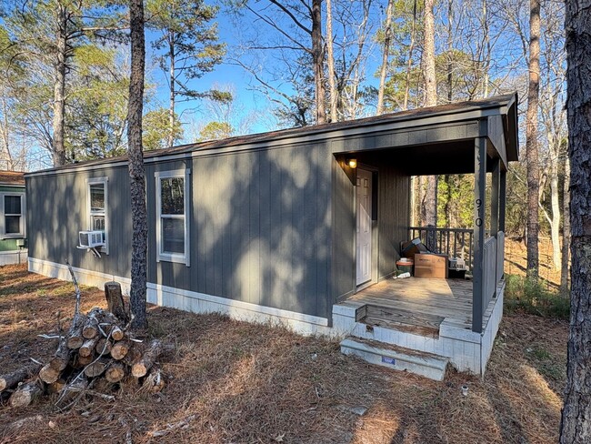 Building Photo - 910 Cedar Village Ln