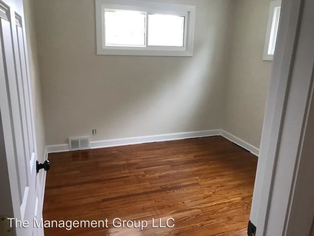 Building Photo - 3966 S 51st St