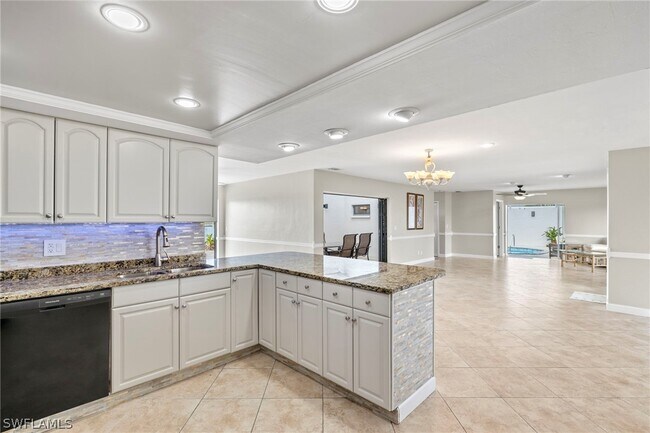 Building Photo - 3518 Pelican Blvd