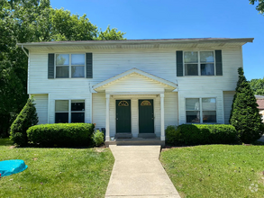 Building Photo - 245 Rivera Dr
