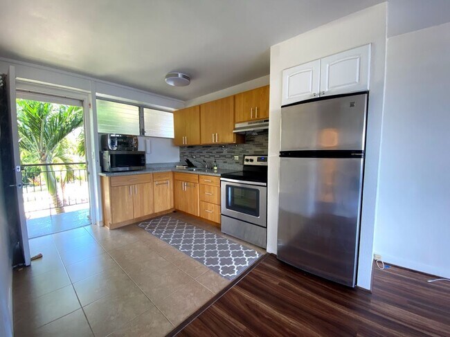 Foto del edificio - Emerson Court, Punchbowl Makiki 2 bedroom 1 ba 1 parking pet negotiable 20 lbs less