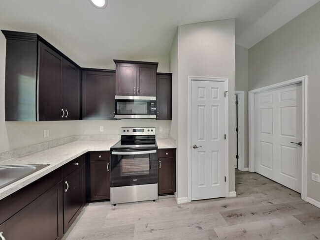 Foto del edificio - 1984 W Magenta Dr