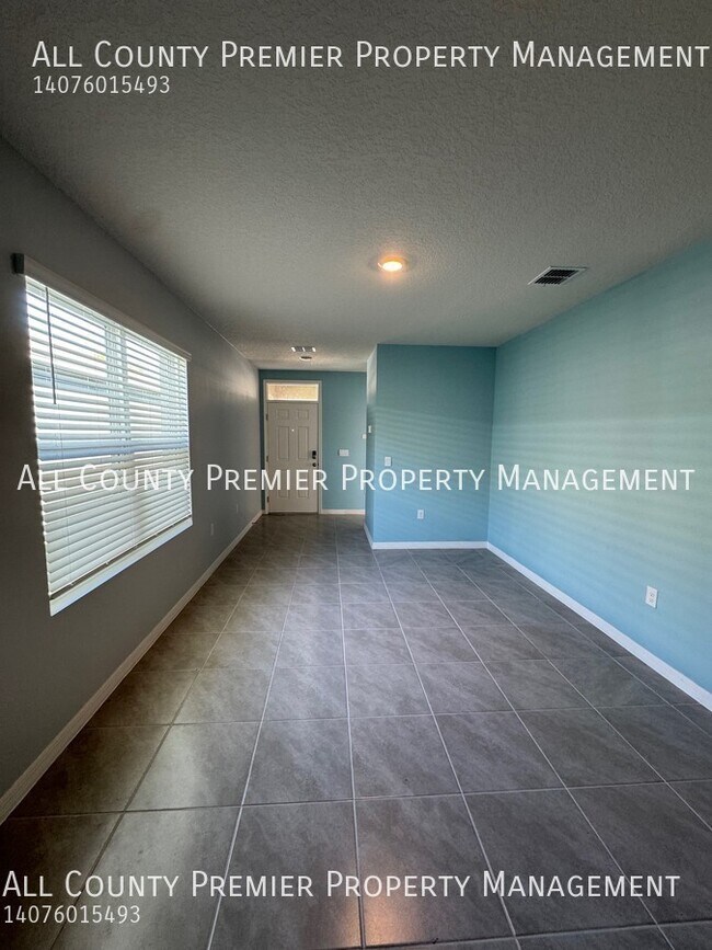 Building Photo - 994 King Parc Rd