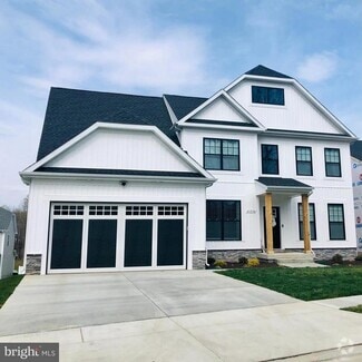 Building Photo - 41536 Fairwood Ct