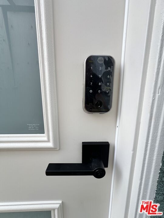 Foto del edificio - 767 Bennett Ave