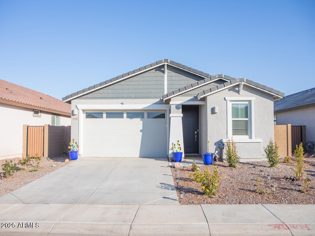 Foto principal - 4342 Enmark Dr