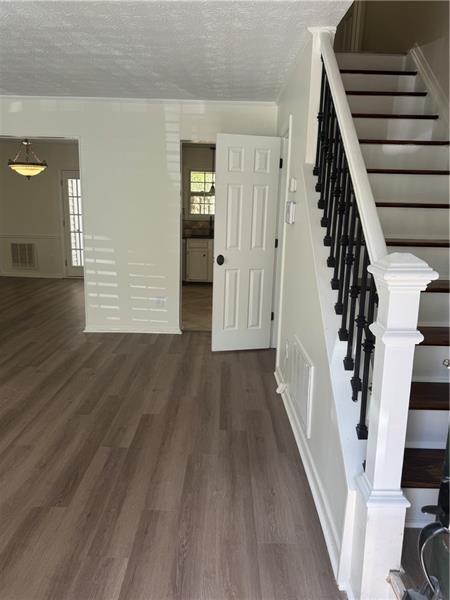 Building Photo - 2907 Queen Anne Ct
