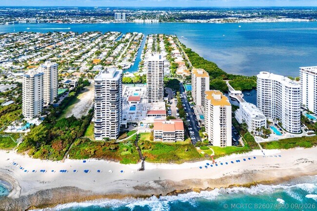 Building Photo - 3966 N Ocean Dr