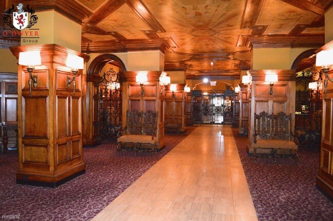 Building Photo - 1 br, 1 bath  - 1400 N Lake Shore Dr Apt 5O
