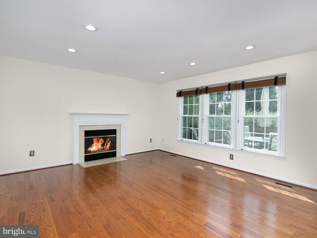 Building Photo - 20752 Laplume Pl