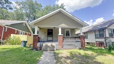 Building Photo - 1850 E 68th Terrace