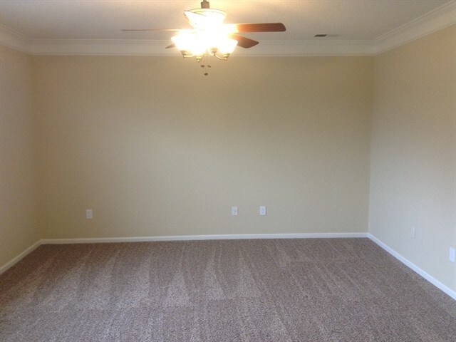 Foto del edificio - 171 Mott Road