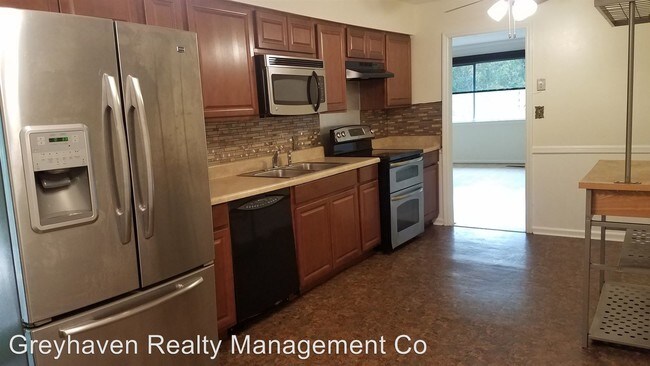Building Photo - 5007-5007 Shoals Ln