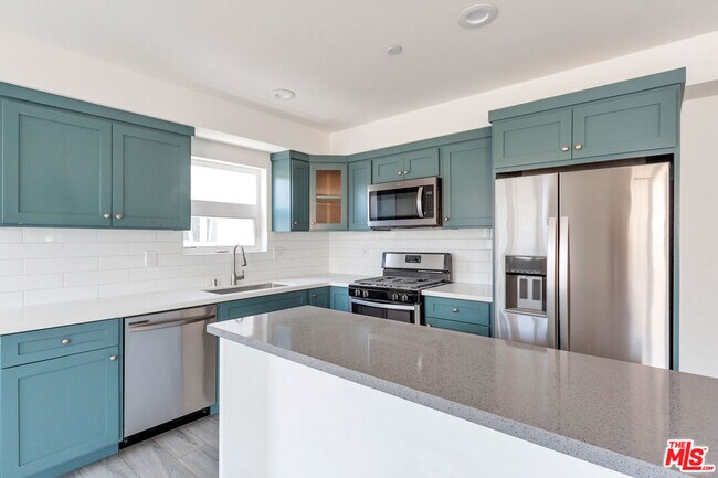 Foto del edificio - 2414 S West View St