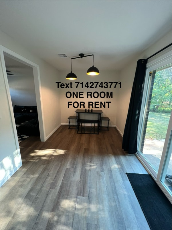 Foto del edificio - 3424 Parker Dr