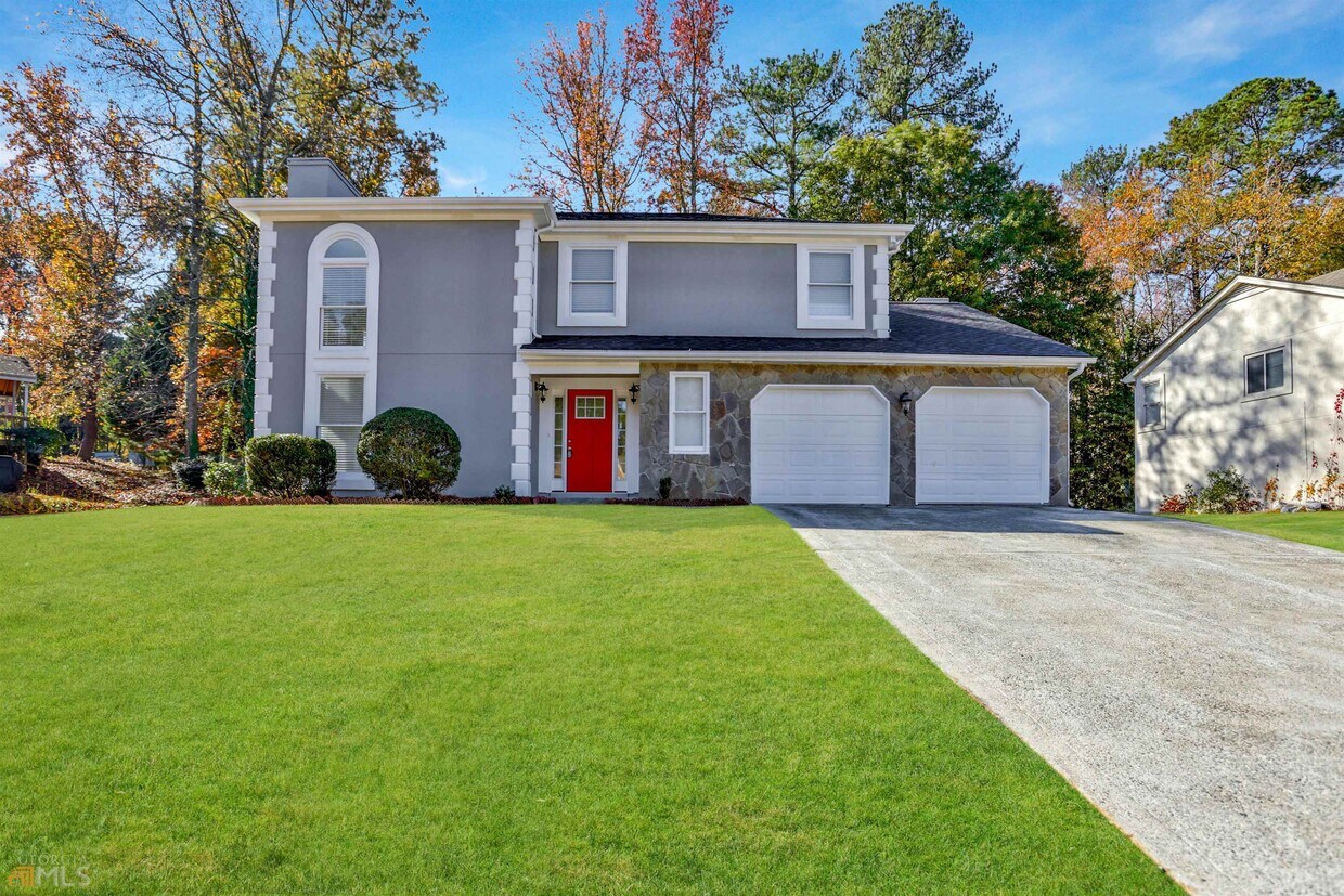 Primary Photo - 1583 Linksview Close