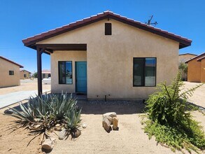 Building Photo - 73955 Cactus Dr