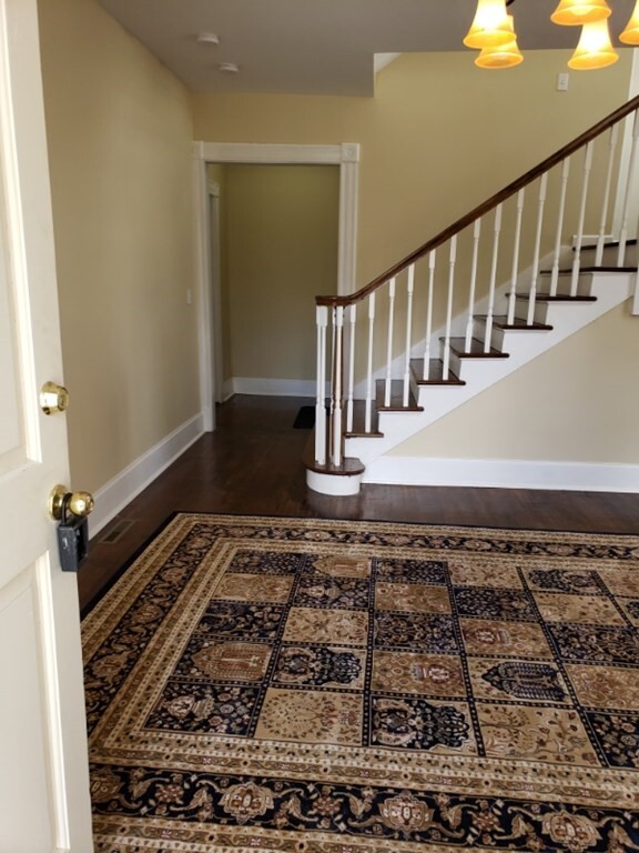Foto principal - 120 Mill St