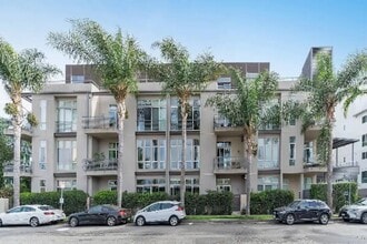 Building Photo - 13320 Beach Ave