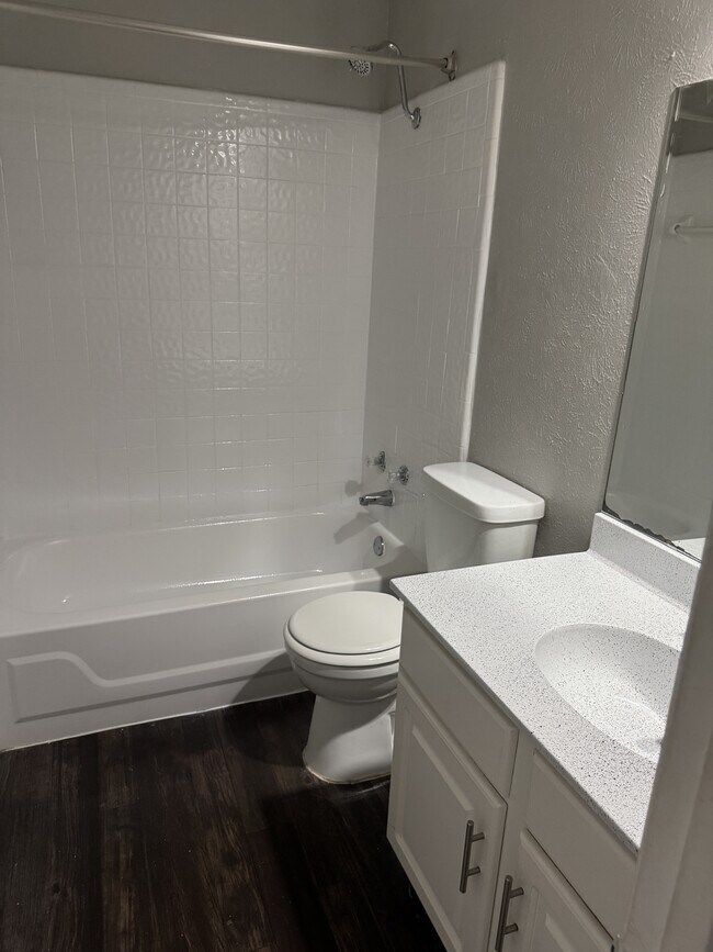 Foto del edificio - 5976 Westcreek Dr