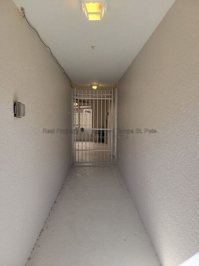 Building Photo - 5525 White Marlin Ct
