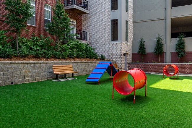 Foto del edificio - Highland Station