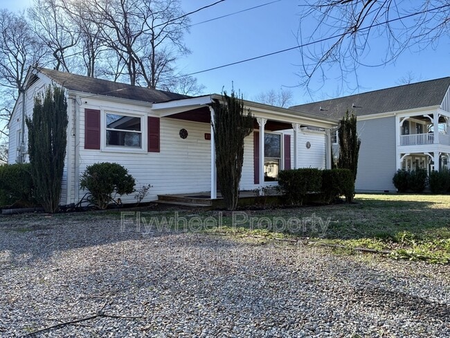 Building Photo - 81 Elberta St