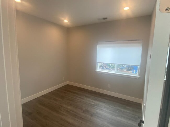 Building Photo - 773 Delmas Ave