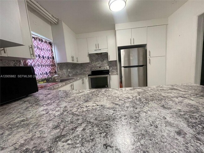 Foto del edificio - 24940 SW 134th Ct