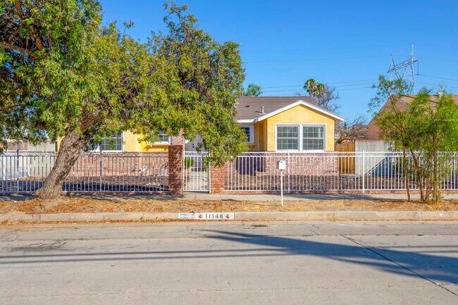 Building Photo - 11148 Sheldon St
