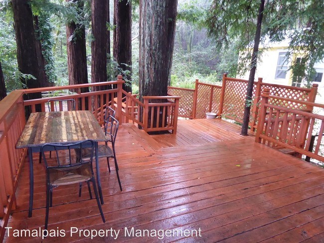 Building Photo - 3 br, 2 bath House - 335 Madrone Ave