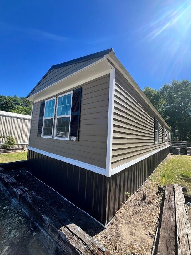Foto del edificio - 5613 Hardwick Ln