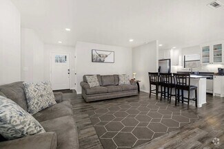 Building Photo - 3028 N Malinda Dr