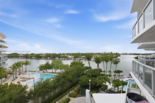 Foto del edificio - 6700 Indian Creek Dr
