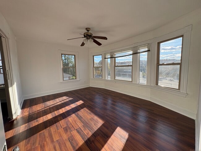 Foto del edificio - 118 New Haven Ave