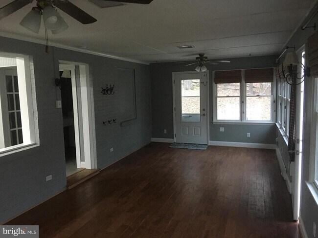 Foto del edificio - 850 Calvert Beach Rd