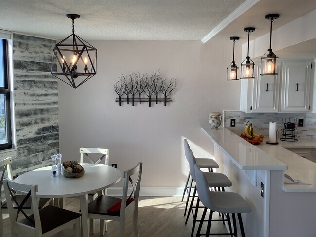 Foto del edificio - 1415 Ocean Shore Blvd