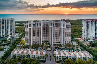Building Photo - 7117 Pelican Bay Blvd
